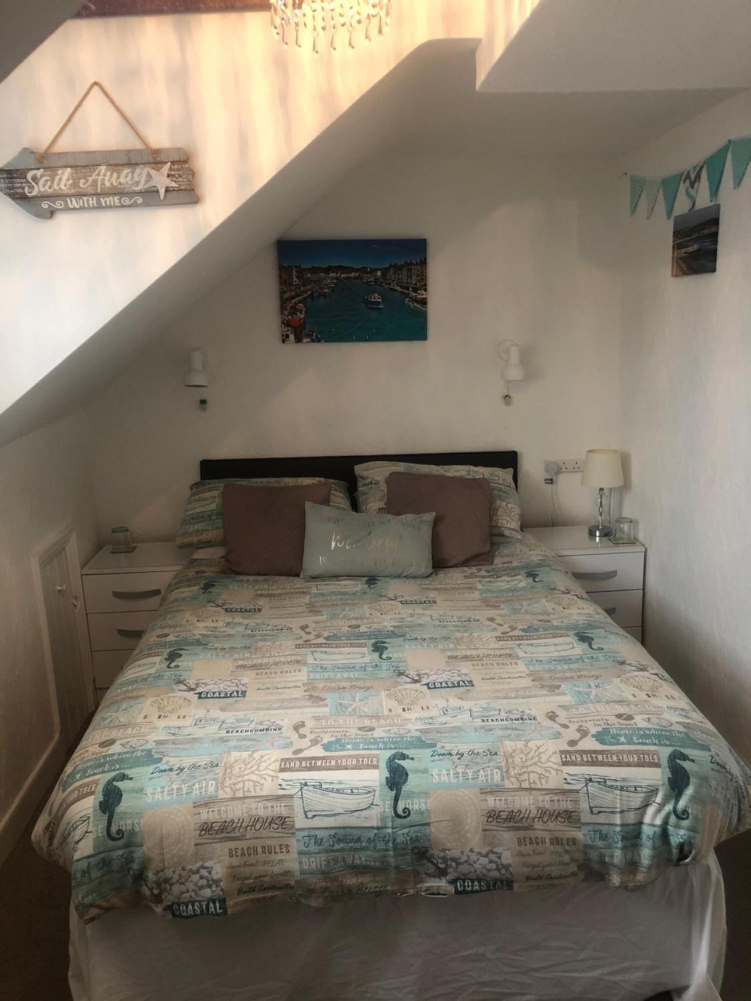 Beachcomber Guesthouse Уэймут Экстерьер фото